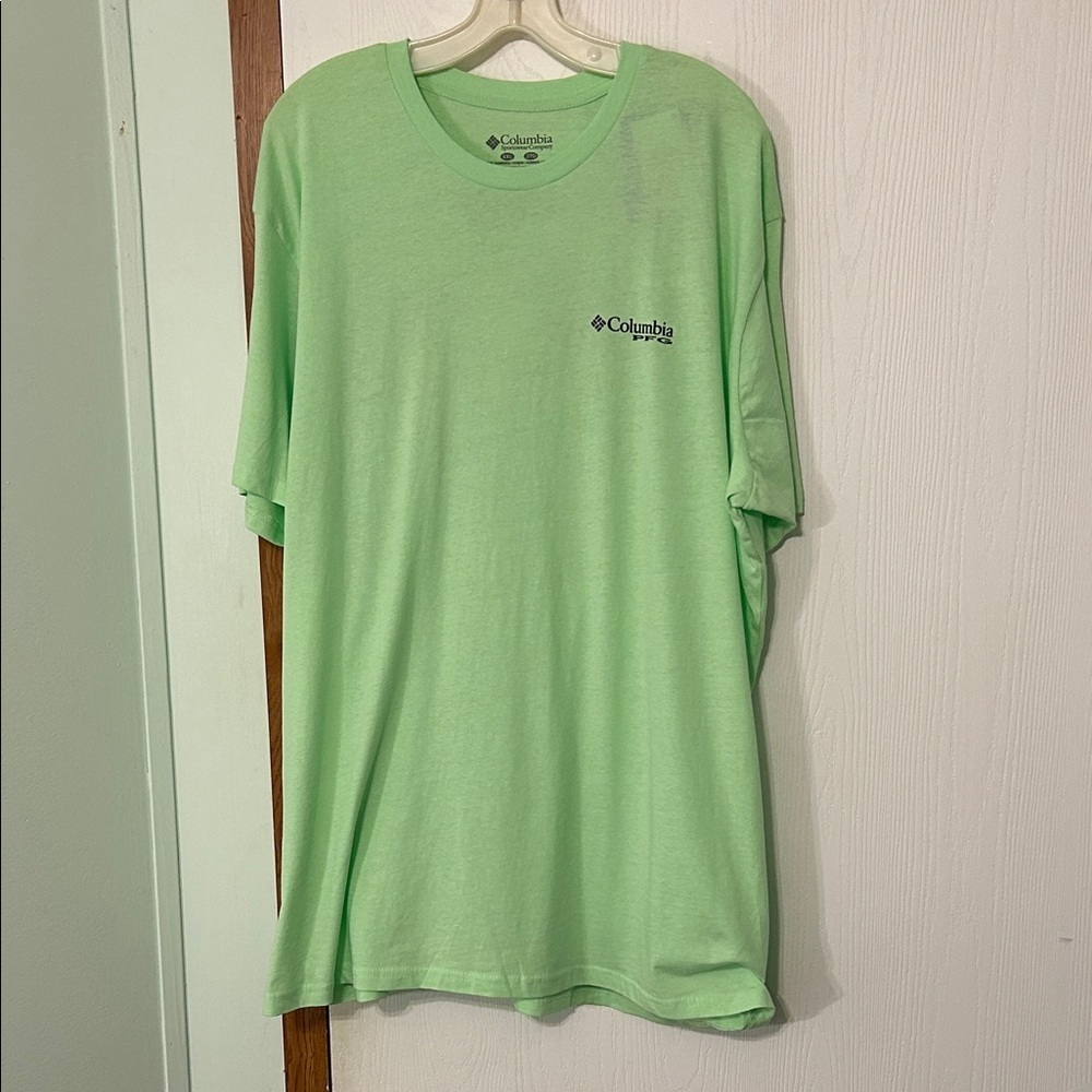 Columbia Men's Performance Fishing Gear Light Green Short Sleeve Tee